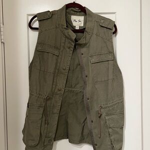 Per Se Olive Green Utility Vest